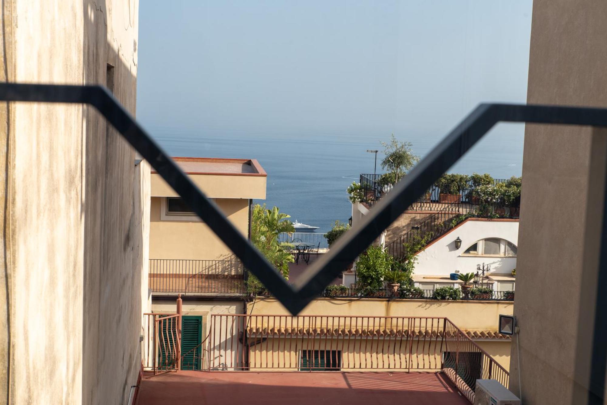 Villa D'Orville Luxury Suites Taormina Ngoại thất bức ảnh