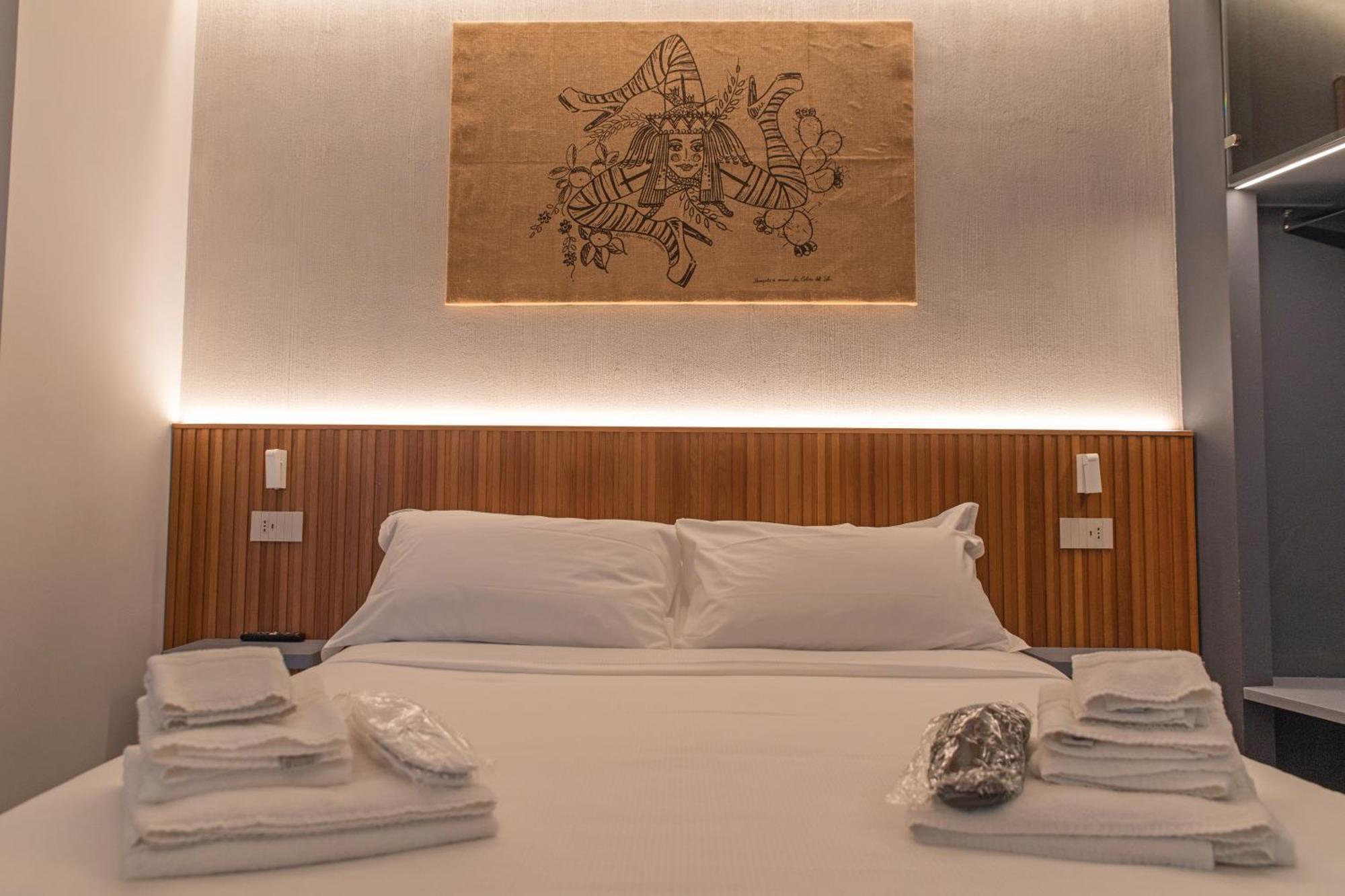 Villa D'Orville Luxury Suites Taormina Ngoại thất bức ảnh