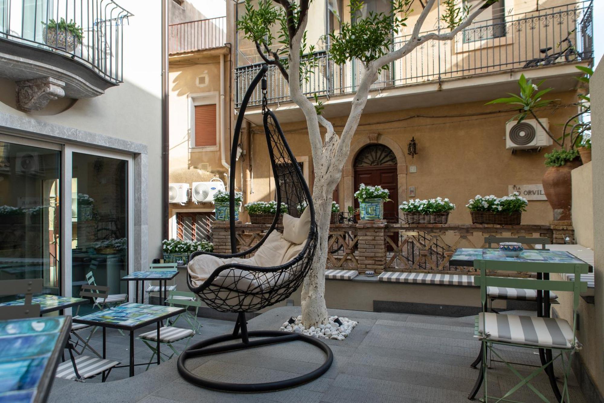 Villa D'Orville Luxury Suites Taormina Ngoại thất bức ảnh