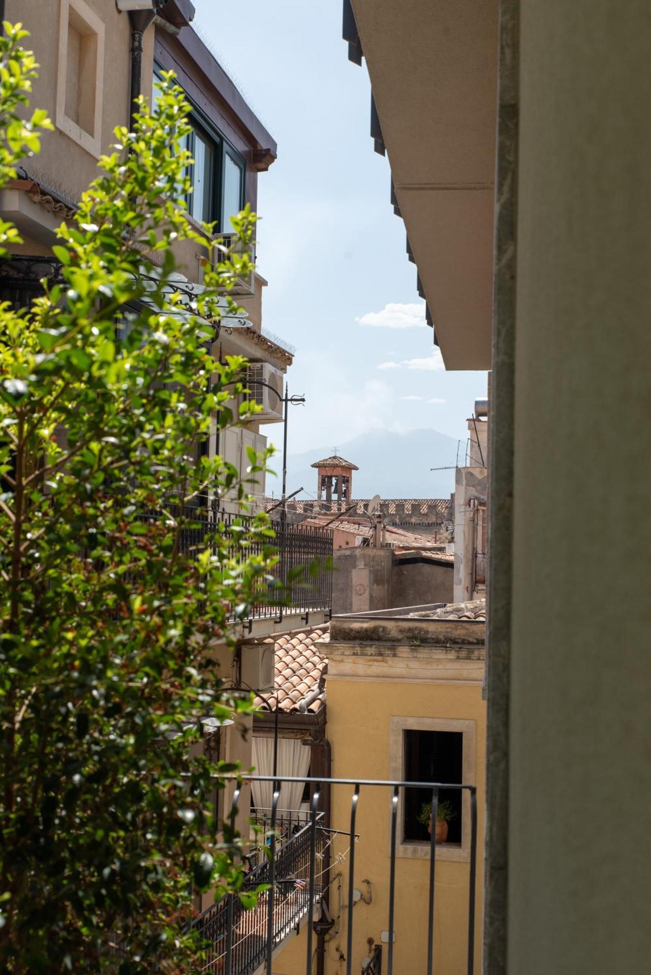 Villa D'Orville Luxury Suites Taormina Ngoại thất bức ảnh