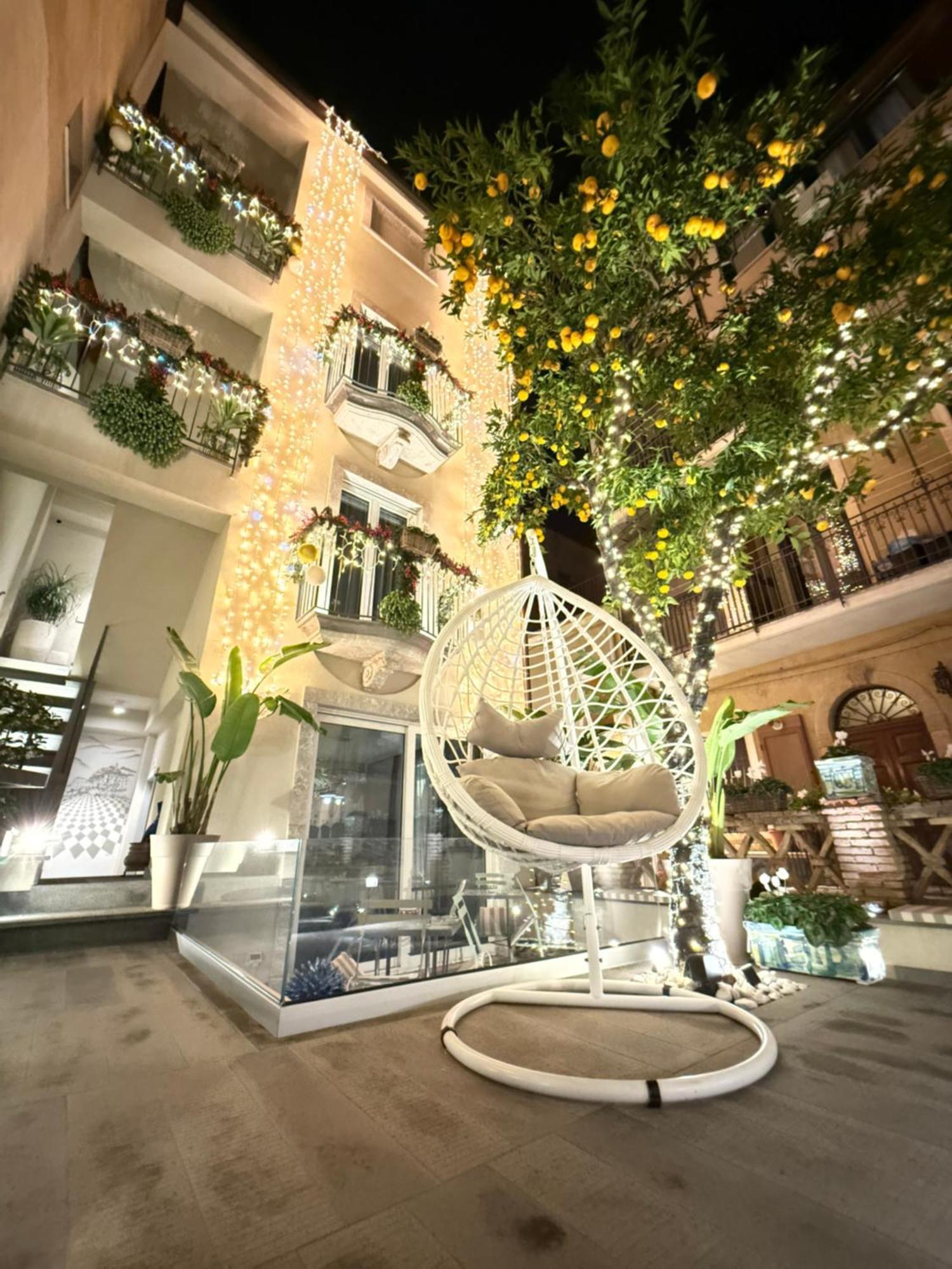 Villa D'Orville Luxury Suites Taormina Ngoại thất bức ảnh